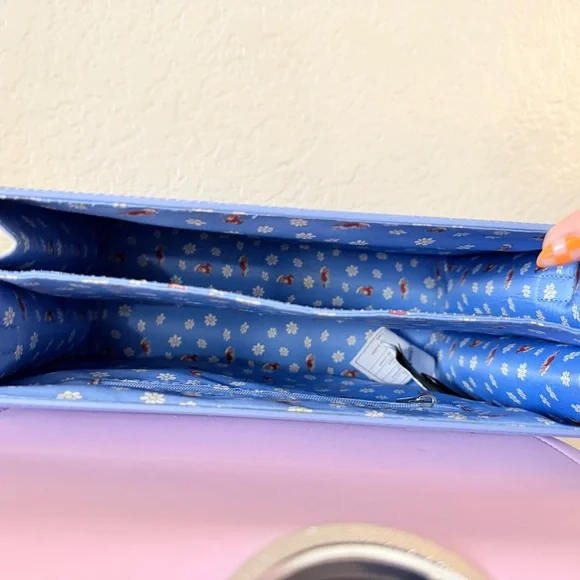 Loungefly Disney Alice in Wonderland Keyhole Crossbody Bag - Picture 4 of 4